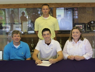 Blake Callaway Signs with Baseball Cats